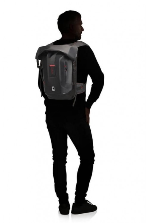 Samsonite Paradiver Perform Laptop Backpack L 20 Liter